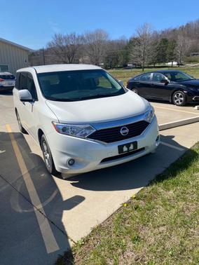 Photo 1 of 4 of 2013 Nissan Quest SV